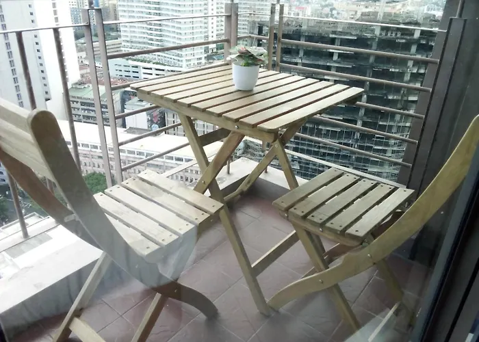 Apartment Kl Tower Makati By Ph Staycation
