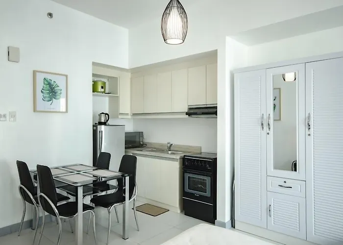 Apartment Kl Tower Makati By Ph Staycation *